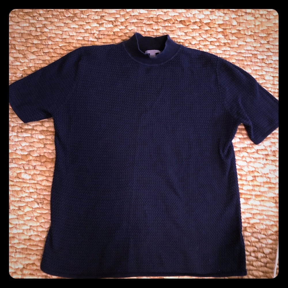 Classic COS Turtle Neck w/ short sleeves